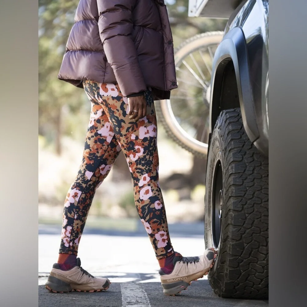 NWT Title Nine PrAna Kimble Printed 7/8 legging - Picture 8 of 9
